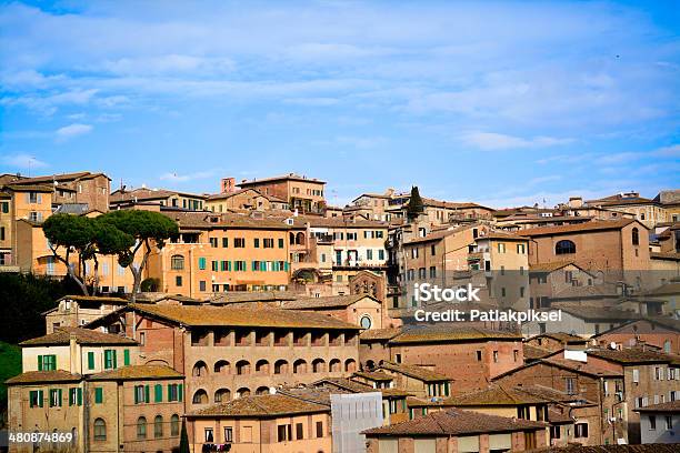Krajobraz Miejski Z Siena Włochy - zdjęcia stockowe i więcej obrazów Architektura - Architektura, Bez ludzi, Biały