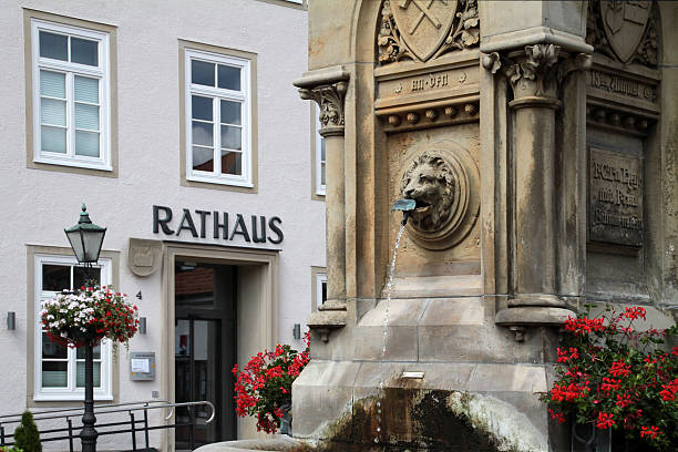 istock Fountain in front of City Hall Obernkirchen 480888376