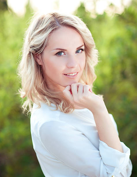 istock Smiling blonde girl 480893334