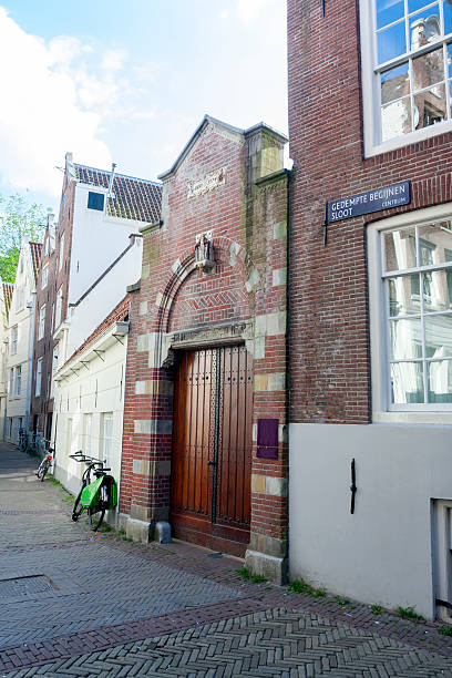 istock Entrance to Begijnhof 480894472