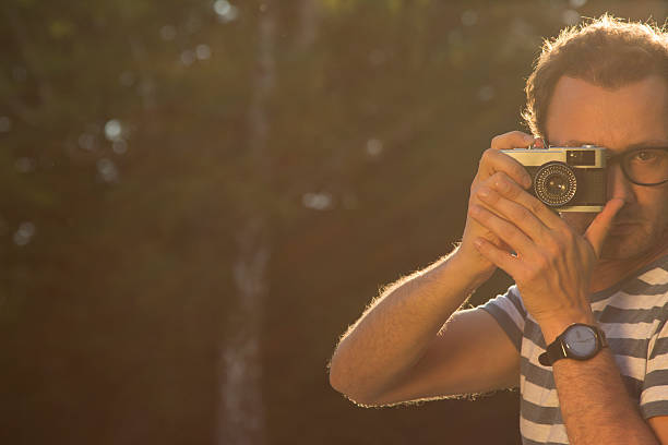 istock Taking a photo outdoor 480927532