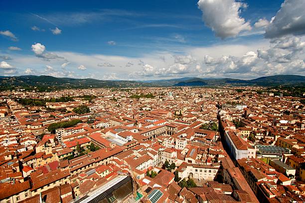 istock Florence out to the horizon 480940088