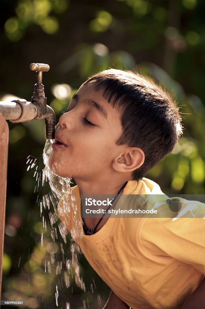 Kleines Kind - Lizenzfrei Wasser Stock-Foto