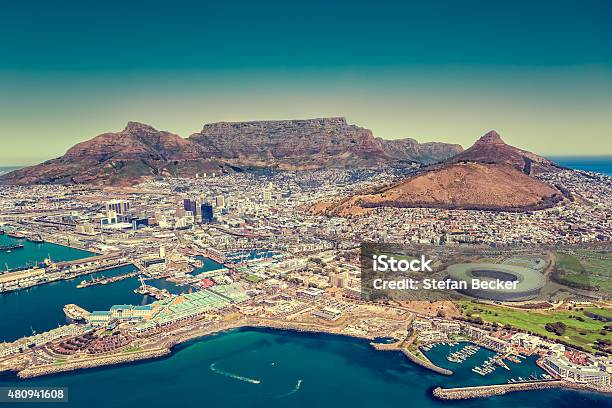 Pájaro Vista De Ciudad Del Cabo Foto de stock y más banco de imágenes de Ciudad del Cabo - Ciudad del Cabo, Ciudad, Vista cenital