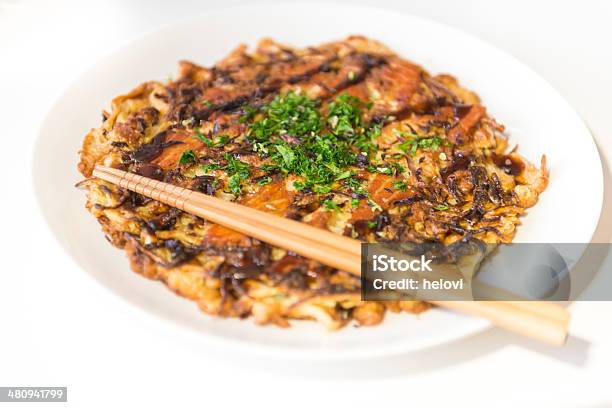 Foto de Pizza Okonomiyaki Japonês e mais fotos de stock de Alga - Alga, Alga marinha, Almoço