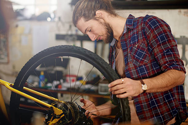 istock He's a perfectionist when it comes to bikes 480944144