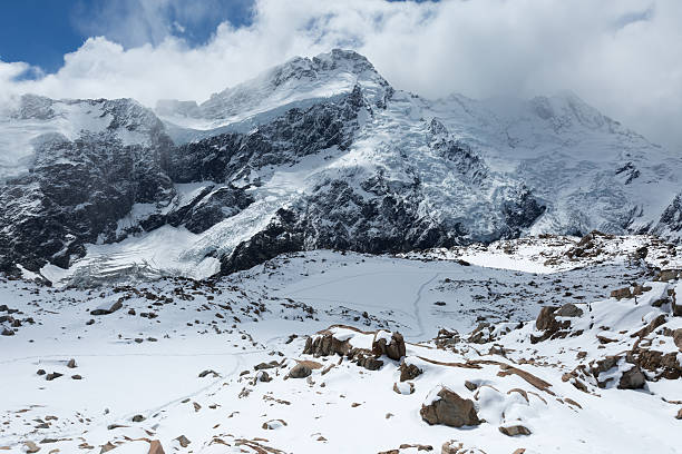 istock Mueller Hut Route New Zealand 480944662