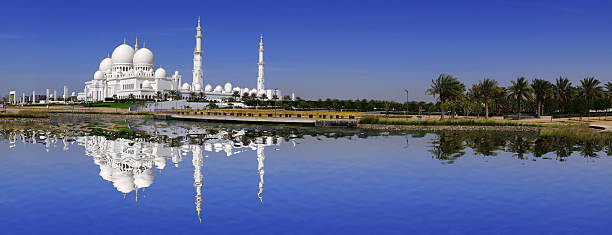 mosquée sheikh zayed à abu dhabi, émirats arabes unis - sheik zayed photos et images de collection