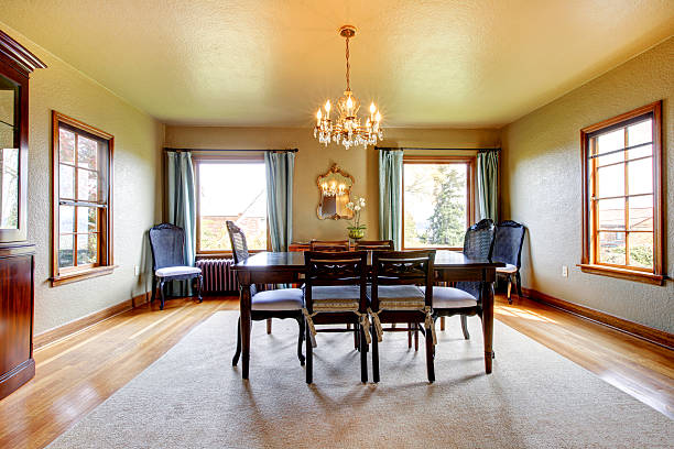 istock Large luxury elegant dining room with four windows. 480963567