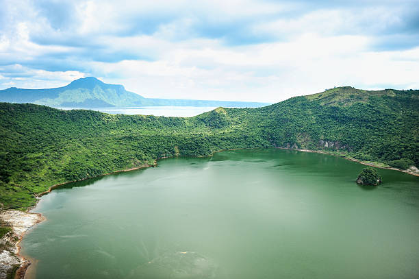 istock Lake crater - Taal lake 480981886
