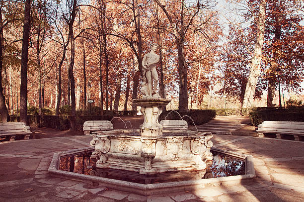 ornamental fountain in the gardens ornamental fountain in the gardens of the Royal Palace of Aranjuez, Madrid, Spain aranjuez stock pictures, royalty-free photos & images