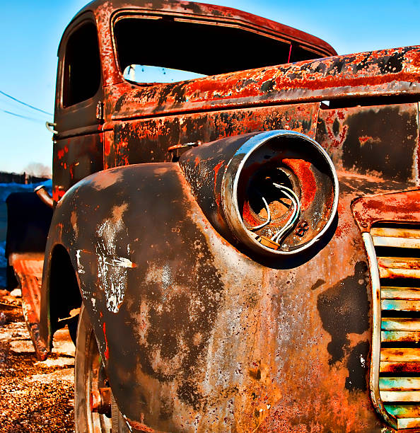 istock Rusted Vintage Truck 481022227