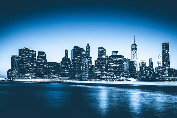 istock Night view of Manhattan 481029427