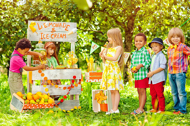 Children with lemonade stand
