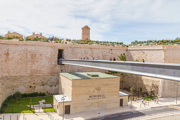 보기 입구 musee des civilisations de l'europe - l unesco 뉴스 사진 이미지