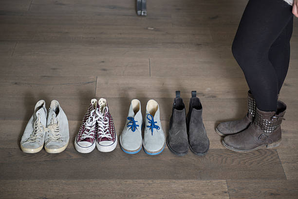 istock Shoes shopping 481073595