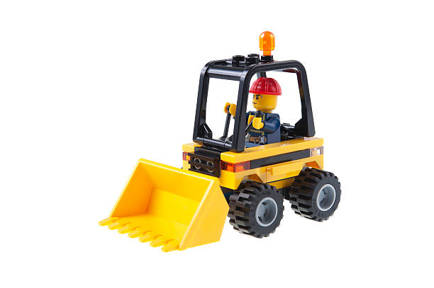 traktor bauarbeiter lego minifigure - lego construction toy isolated on white isoalted stock-fotos und bilder
