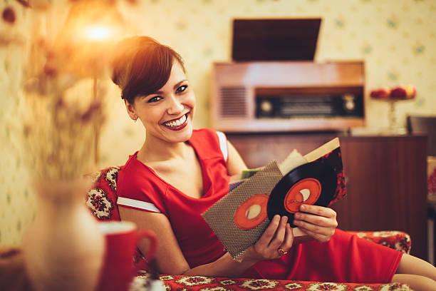 istock Listening to music 481079109