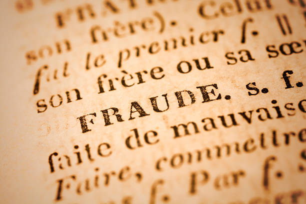 fraude: diccionario primer plano; francés - french culture dictionary france text fotografías e imágenes de stock