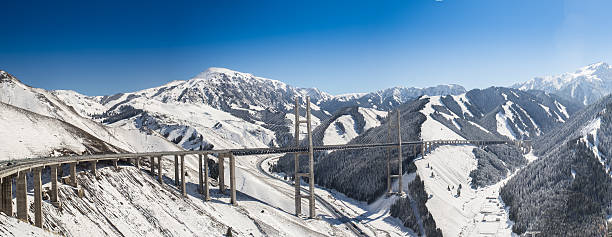 istock Huge and beautiful road bridge in mountains 481091318
