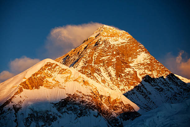 istock Beautiful landscape of Himalayas mountains 481094830
