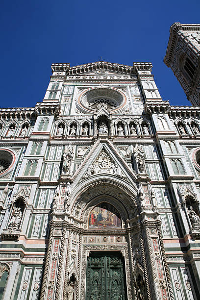 duomo de firenze il - rose window florence italy cathedral tuscany imagens e fotografias de stock