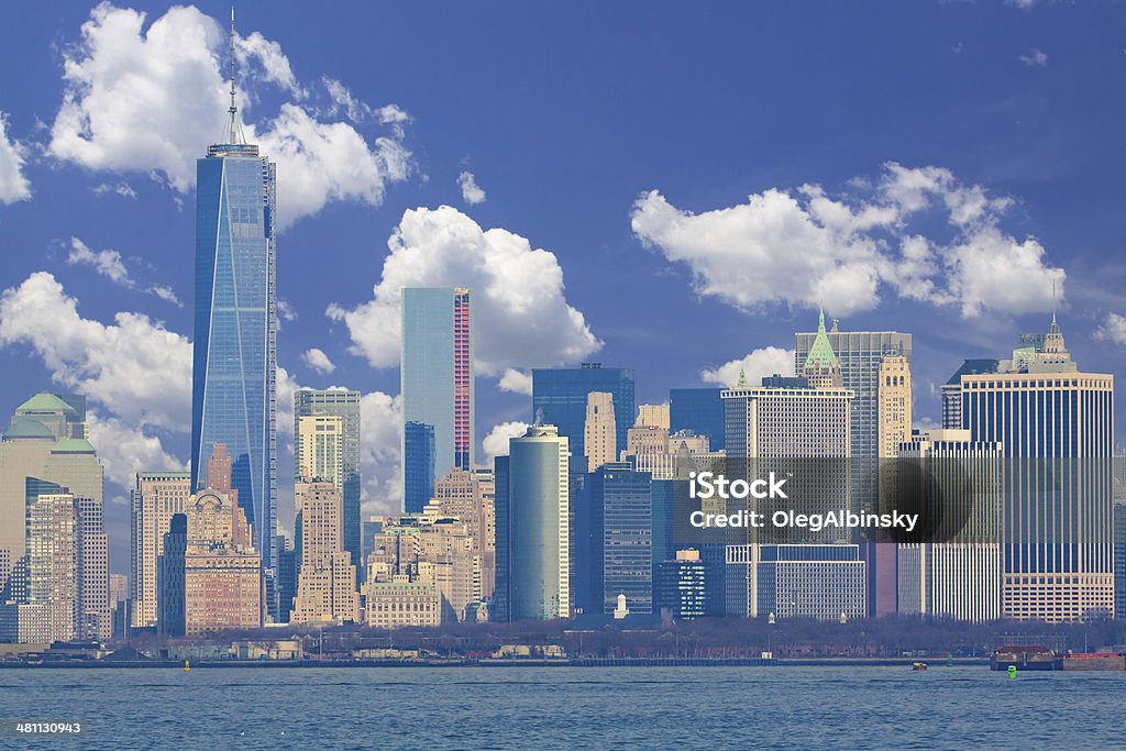 Skyline von New York City mit dem World Trade Center und der Innenstadt von Manhattan. - Lizenzfrei Architektur Stock-Foto