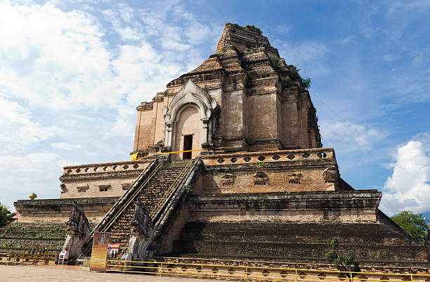 istock Ancient Pagoda at Wat Chedi Luang , Chiang Mai Thai 481162314