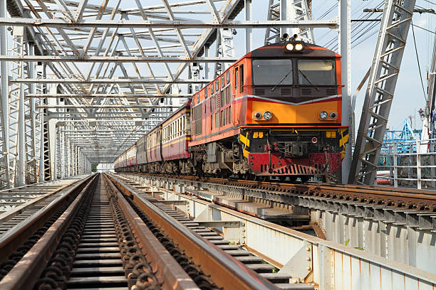 таиланд железная дорога - royal train стоковые фото и изображения