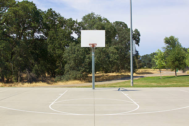 istock Basketball Hoop With White Backboard and Court 481176484