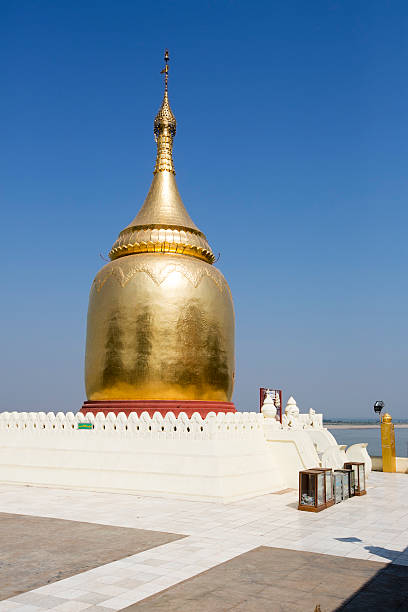 pagoda de paya de bu - pagoda bagan tourism paya fotografías e imágenes de stock