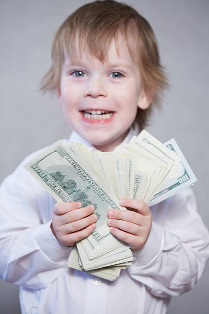 istock money in children's hands 481187592