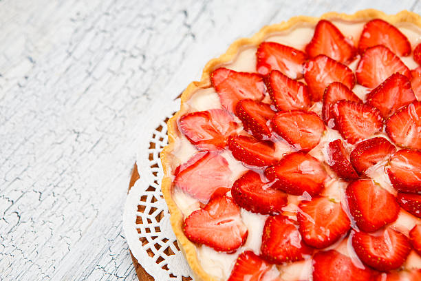 istock Homemade Strawberry cake 481188012