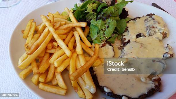 Steak Frites With Bearnaise Sauce Stock Photo - Download Image Now - Steak, Bearnaise, French Fries