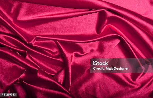 Розовый Шелковый Фон — стоковые фотографии и другие картинки Атласная ткань - Атласная ткань, Без людей, Блестящий