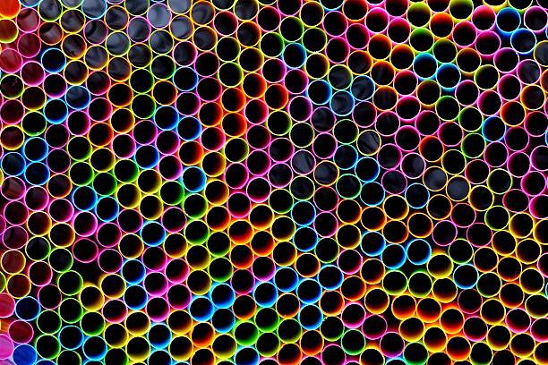 istock Large pile of straws in various colours 481274041