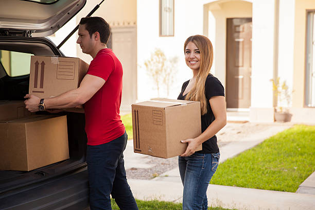 istock Happy couple moving out 481275010
