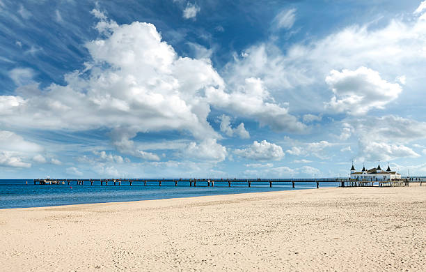 istock Beach and pier in a beautiful sunny day. 481301476