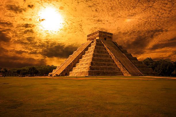 istock El Castillo (Kukulkan Temple) of Chichen Itza at sunset, Mexico 481309071