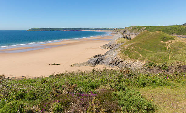 istock Pobbles beach The Gower Peninsula Wales uk Three Cliffs Bay 481312018