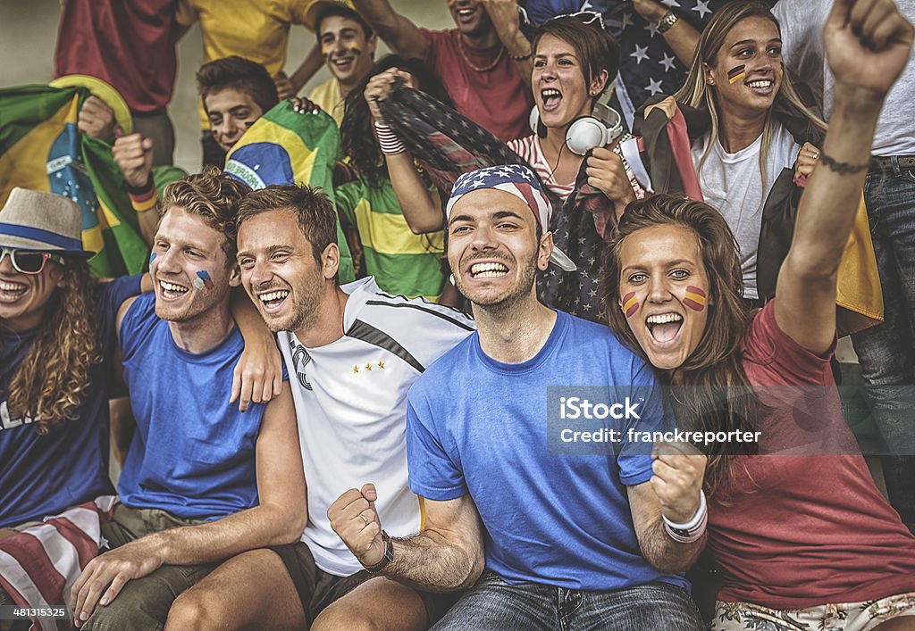 world defensor en el estadio de fútbol - Foto de stock de Aclamar libre de derechos