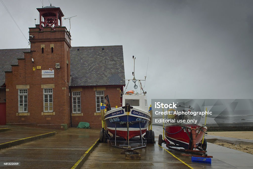 Bateaux de pêche de travail - Photo de Balise flottante libre de droits