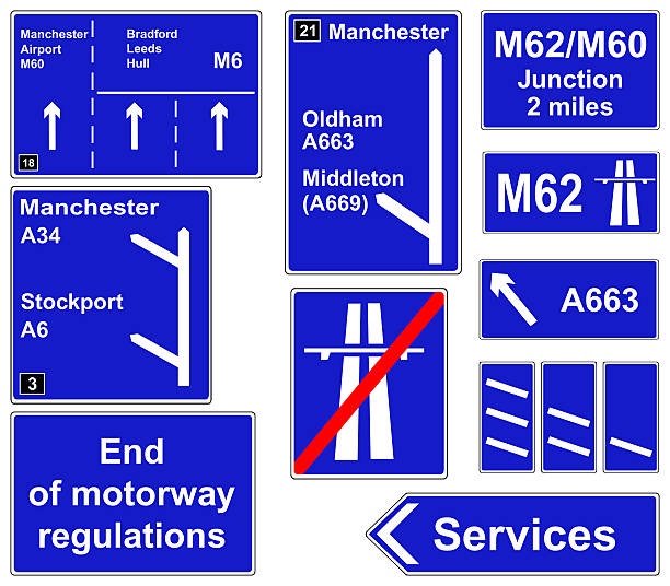 réglementations les panneaux indiquant l'autoroute - stockport photos et images de collection