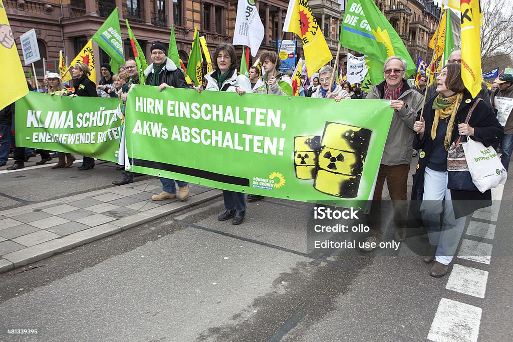 Energiewende retten.  Dimostrazione a Wiesbaden, Germania - Foto stock royalty-free di Ambiente