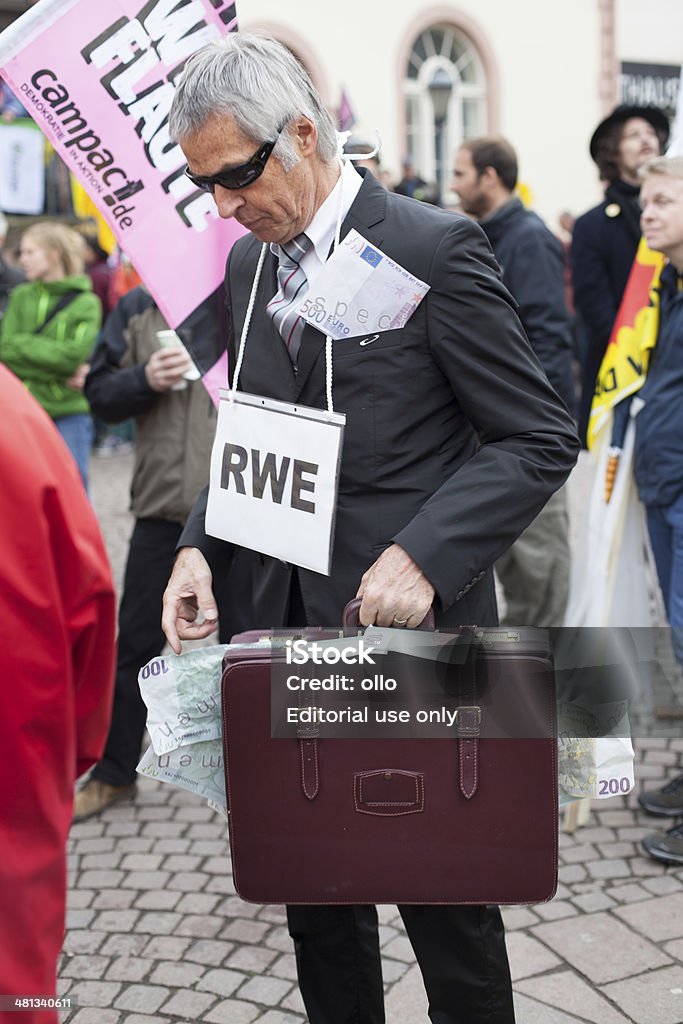 Energiewende retten.  Démonstration de Wiesbaden, en Allemagne - Photo de Accessoire de déguisement libre de droits