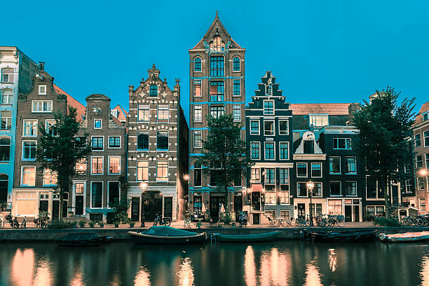 istock Night Amsterdam canal with dutch houses 481359072