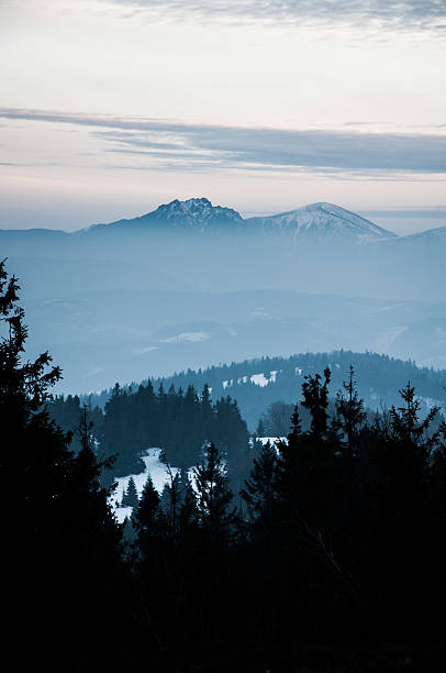 istock Beautiful view of mountains 481423979
