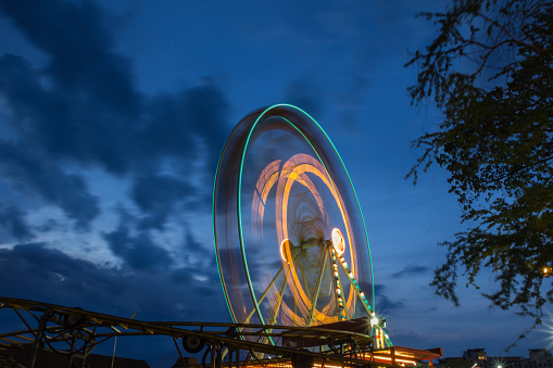 Ferris Wheel and evening sky view.