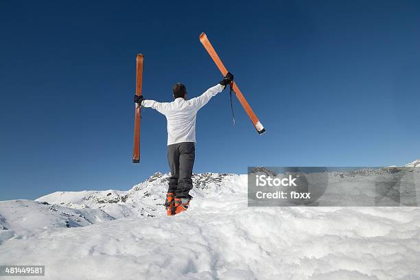 Foto de Conquistar O Cimeira e mais fotos de stock de Alpes europeus - Alpes europeus, Aspiração, Atividade