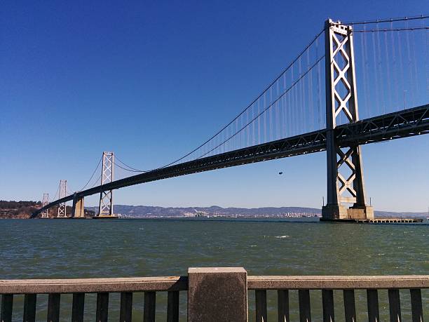 сан-франциско бэй bridge - bay bridge san francisco county san francisco bay area landscaped стоковые фото и изображения